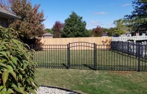 Aluminum Fence metal picket black aluminum fence e1572019803403 300x191